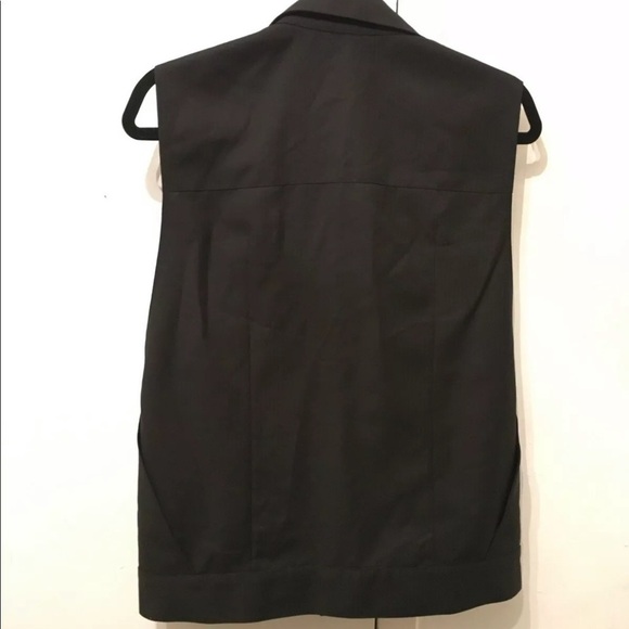 EMPORIO ARMANI MATT LINE MODERNIST VEST​​​​​ - Picture 2 of 8